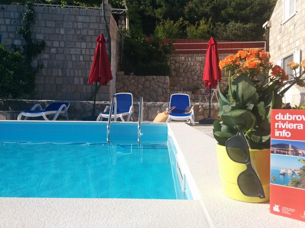 Apartments Anamaria Дубровник Екстериор снимка